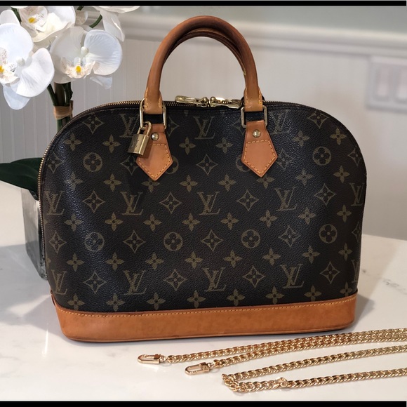 Louis Vuitton Handbags - Authentic! Louis Vuitton Alma PM